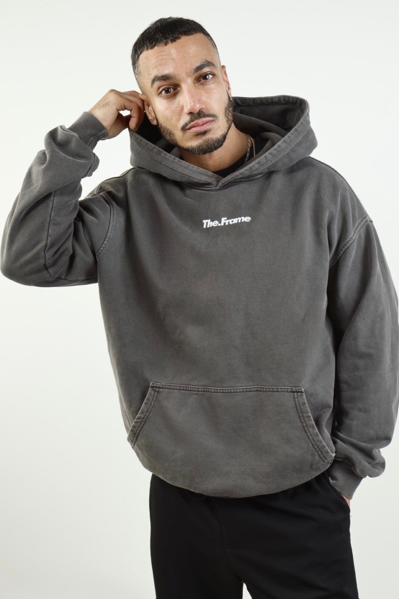 THE WORLD IS OURS - Hoodie